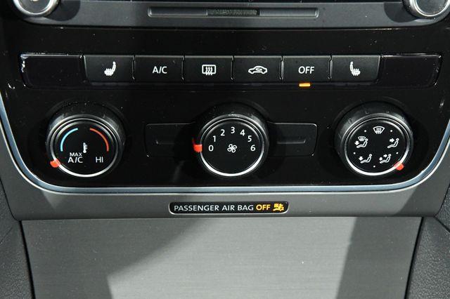 2015 Volkswagen Passat 2.0L TDI SE photo