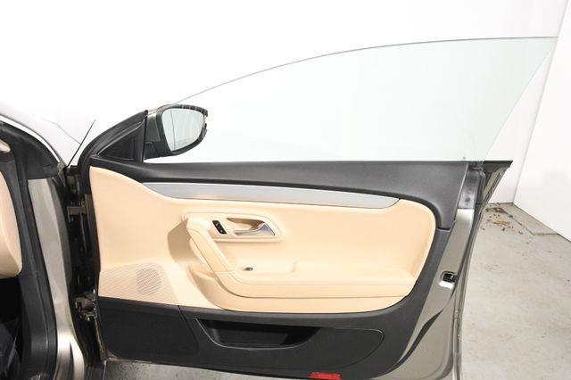 2015 Volkswagen CC Sport photo