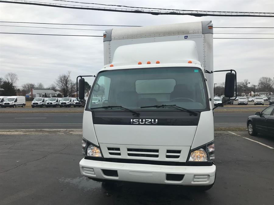 2007 Isuzu NPR Box truck photo