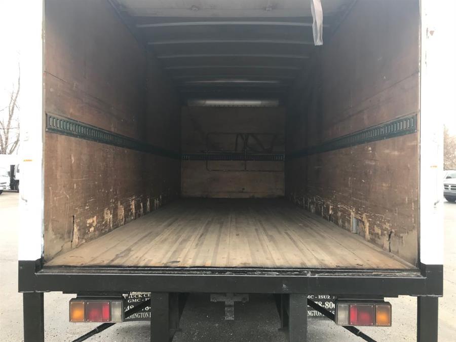 2007 Isuzu NPR Box truck photo