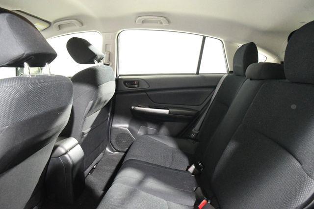 2016 Subaru Impreza 2.0i photo