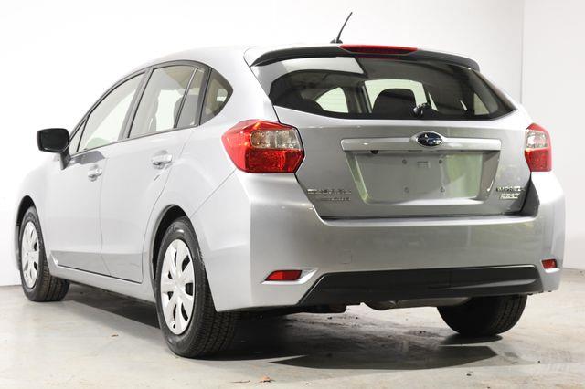 2016 Subaru Impreza 2.0i photo