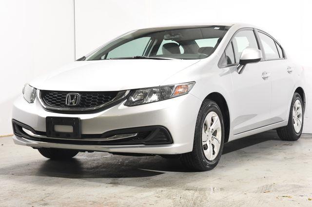 The 2013 Honda Civic LX photos