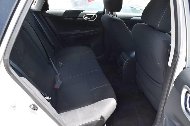 2015 Nissan Sentra 4dr Sdn I4 CVT S photo
