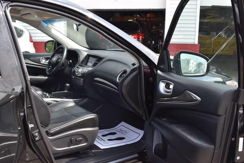 2013 Infiniti JX35 photo