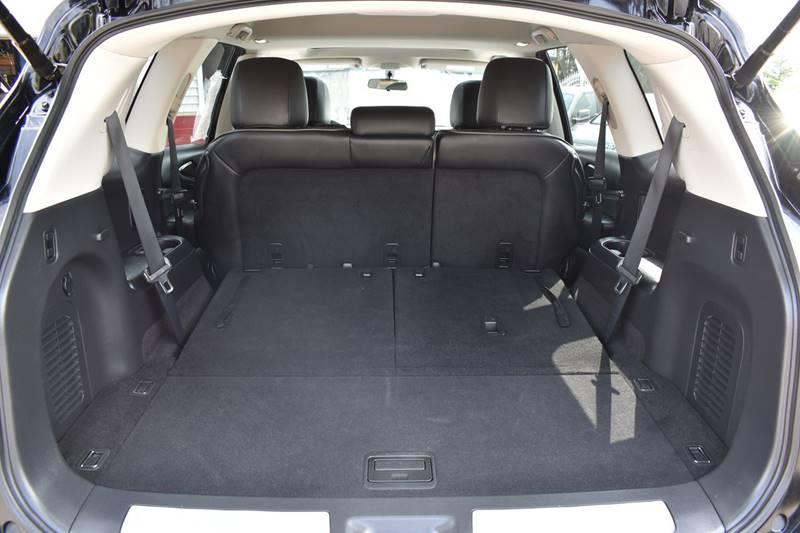 2013 Infiniti JX35 photo