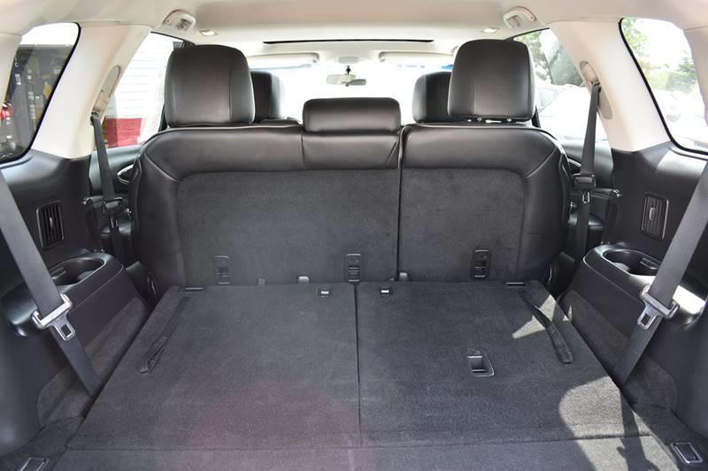 2013 Infiniti JX35 photo