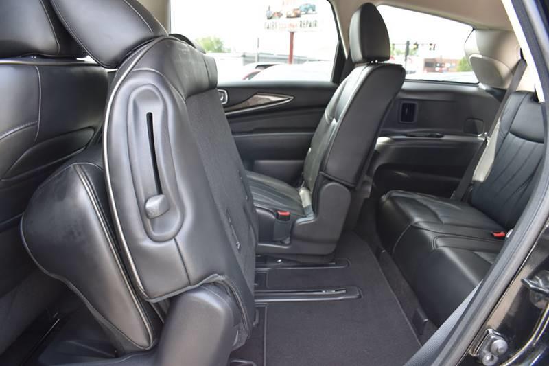 2013 Infiniti JX35 photo