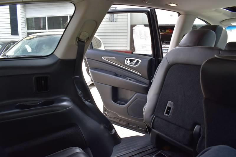 2013 Infiniti JX35 photo