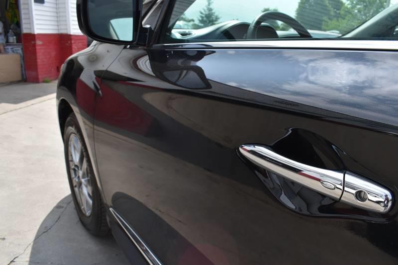 2013 Infiniti JX35 photo