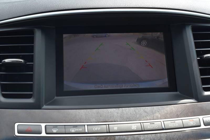 2013 Infiniti JX35 photo