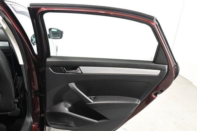 2013 Volkswagen Passat TDI SE photo