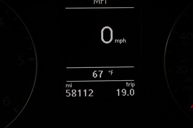 2013 Volkswagen Passat TDI SE photo
