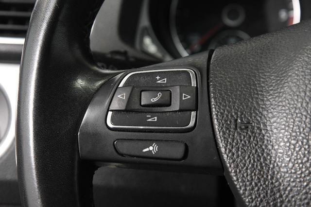 2013 Volkswagen Passat TDI SE photo