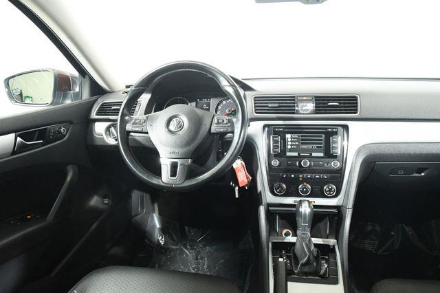 2013 Volkswagen Passat TDI SE photo