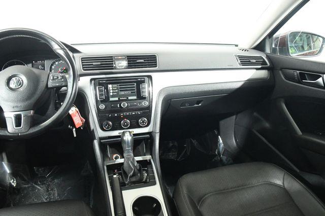 2013 Volkswagen Passat TDI SE photo