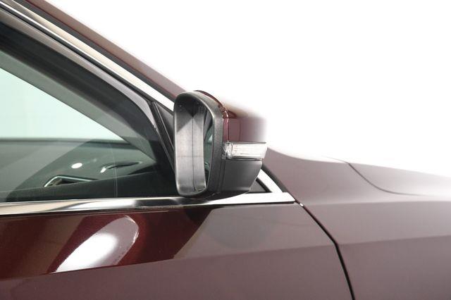 2013 Volkswagen Passat TDI SE photo