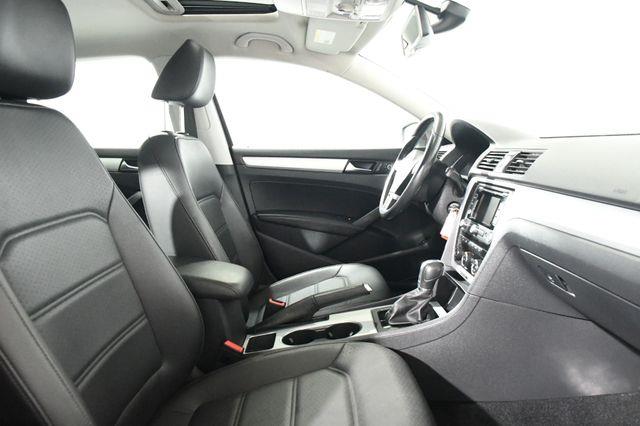 2013 Volkswagen Passat TDI SE photo
