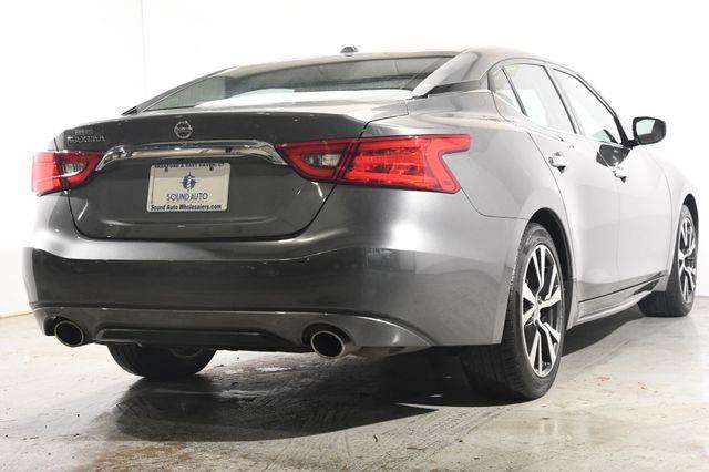 2016 Nissan Maxima 3.5 SV photo
