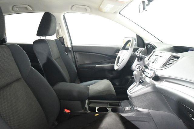 2016 Honda CR-V SE photo
