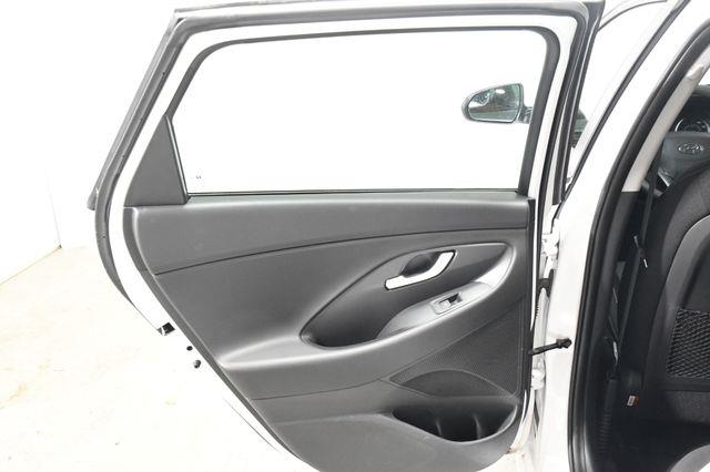 2018 Hyundai Elantra GT cloth photo
