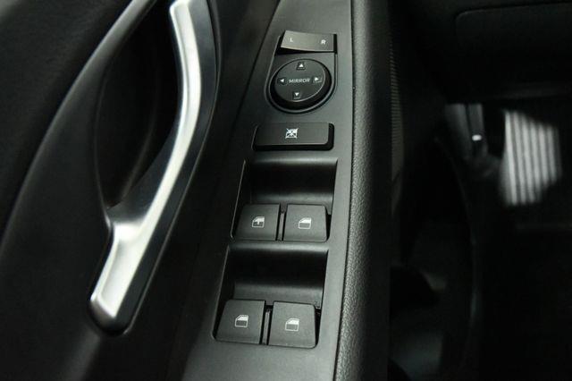 2018 Hyundai Elantra GT cloth photo
