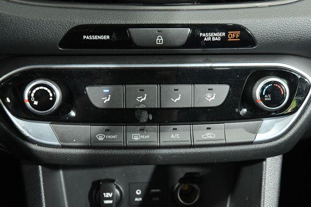 2018 Hyundai Elantra GT cloth photo