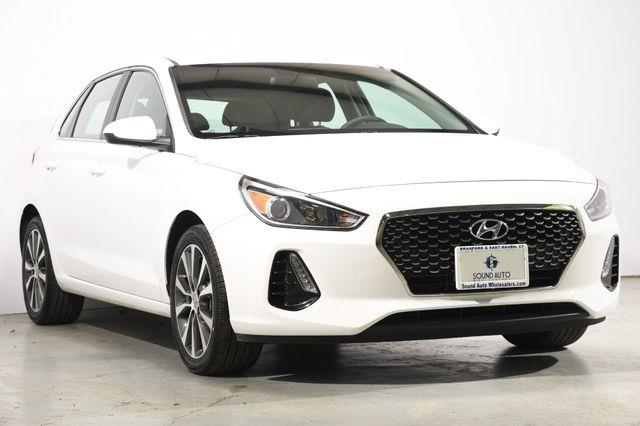 2018 Hyundai Elantra GT cloth photo