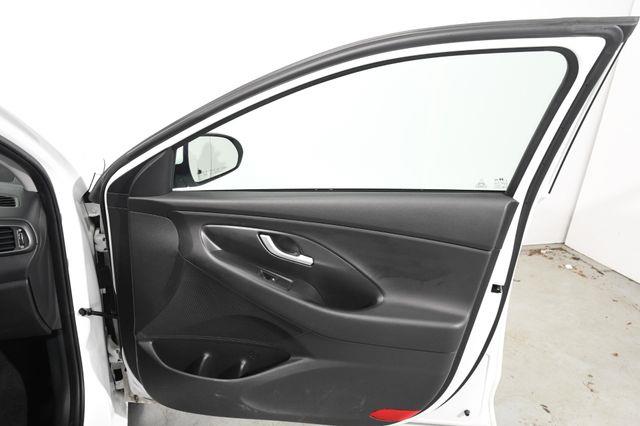 2018 Hyundai Elantra GT cloth photo