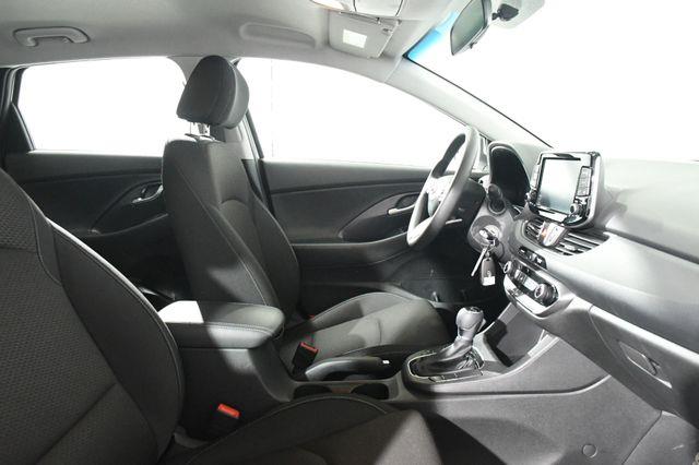 2018 Hyundai Elantra GT cloth photo