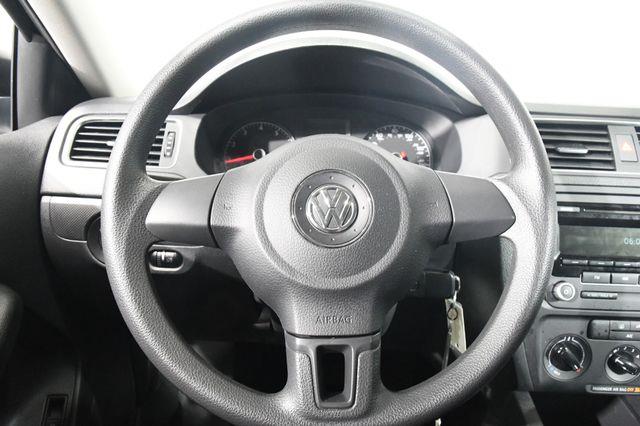 2014 Volkswagen Jetta S photo