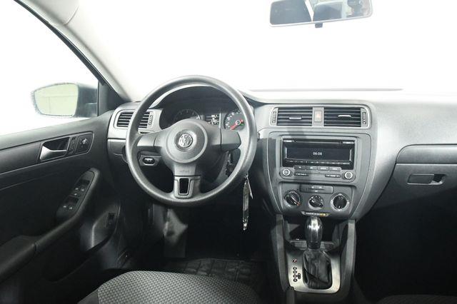 2014 Volkswagen Jetta S photo