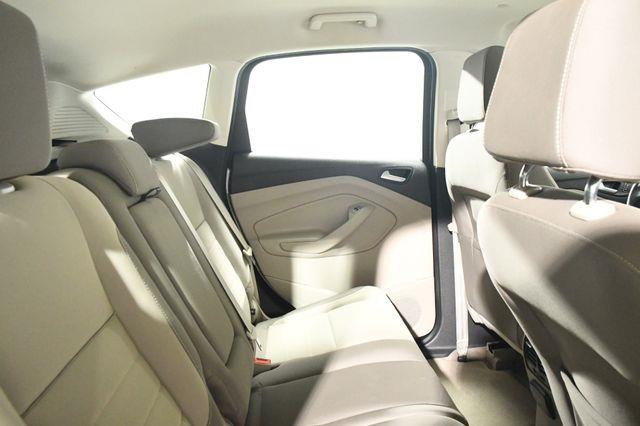 2015 Ford C-Max Hybrid SE photo