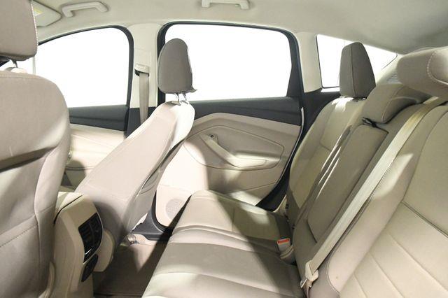 2015 Ford C-Max Hybrid SE photo