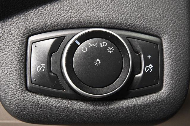 2015 Ford C-Max Hybrid SE photo