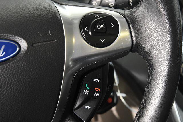 2015 Ford C-Max Hybrid SE photo