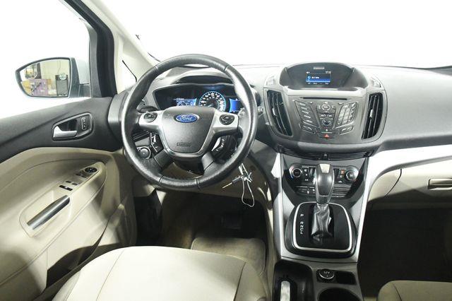 2015 Ford C-Max Hybrid SE photo
