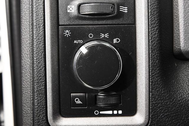 2016 RAM 1500 Tradesman photo
