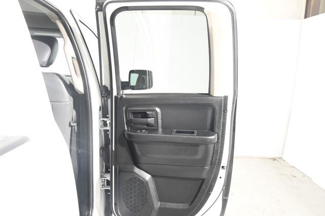 2016 RAM 1500 Tradesman photo