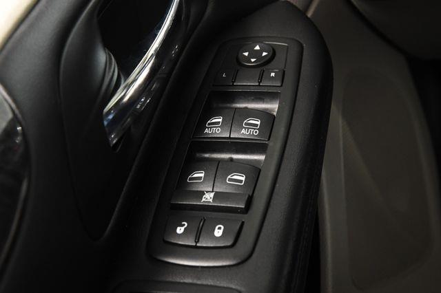 2012 Dodge Grand Caravan SE photo