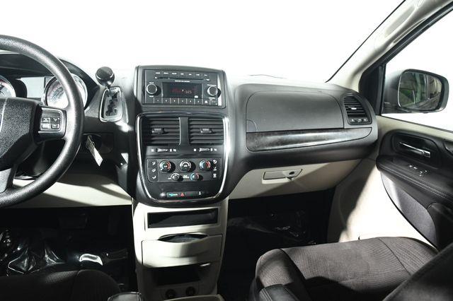 2012 Dodge Grand Caravan SE photo