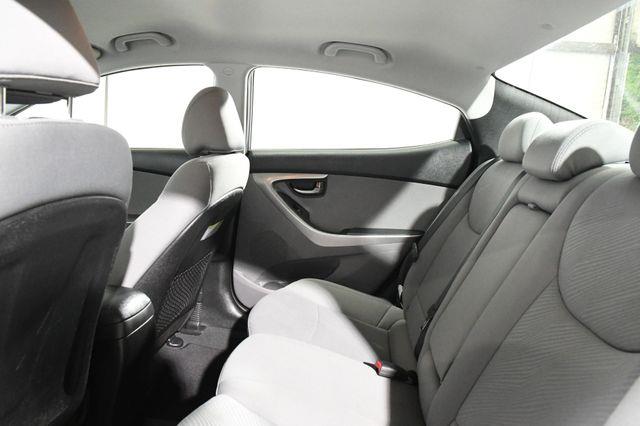 2013 Hyundai Elantra GLS photo