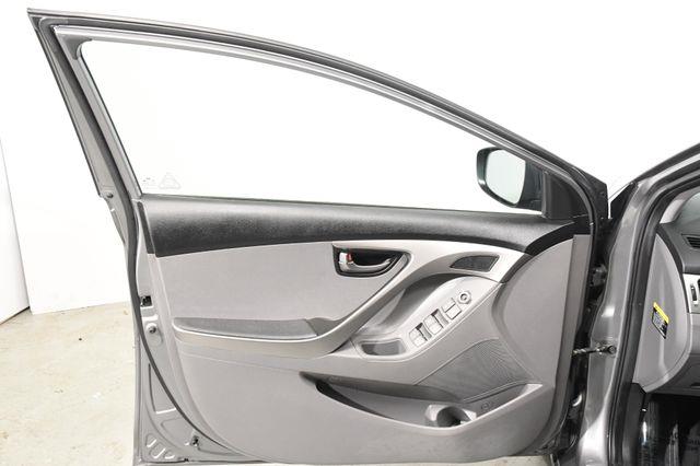 2013 Hyundai Elantra GLS photo