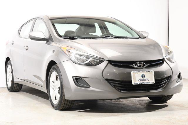 2013 Hyundai Elantra GLS photo