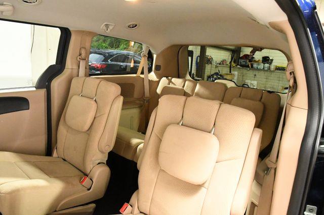 2013 Dodge Grand Caravan SE photo