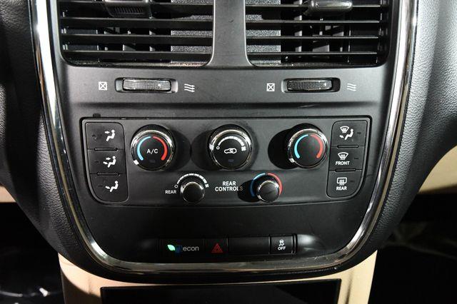 2013 Dodge Grand Caravan SE photo