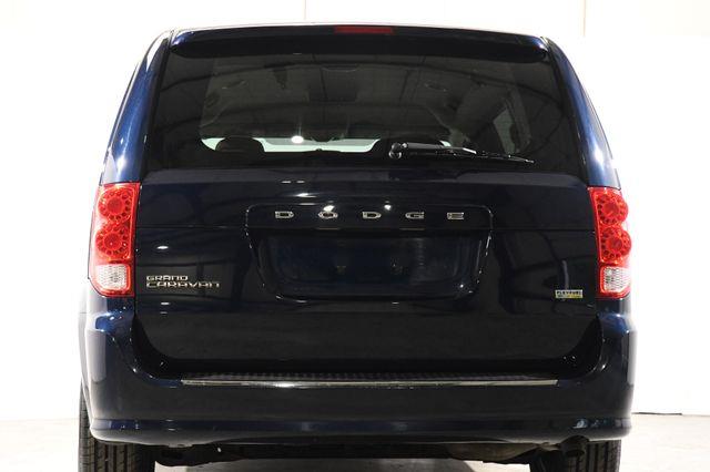2013 Dodge Grand Caravan SE photo