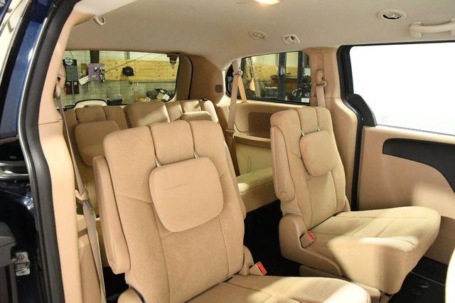 2013 Dodge Grand Caravan SE photo