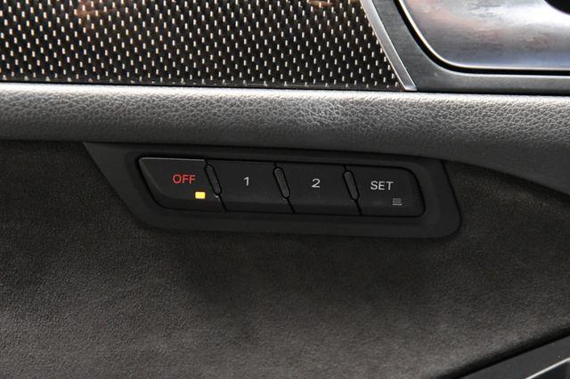 2016 Audi SQ5 Premium Plus photo