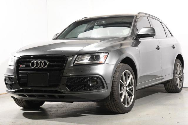 The 2016 Audi SQ5 Premium Plus photos